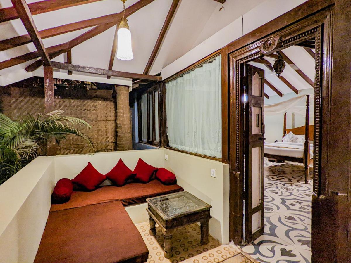 Hotel De Soul Sante Morjim Goa Exterior foto